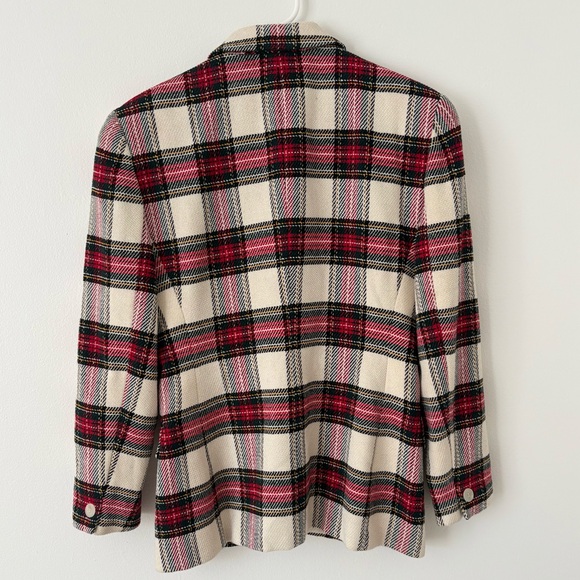 Jones New York Red Cream Green Plaid Button Down Skirt Suit Size 6 - Picture 5 of 10